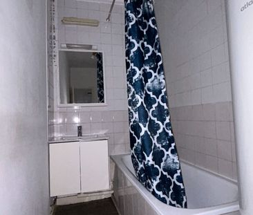 Location Appartement 2 pièces 38m² - Photo 3