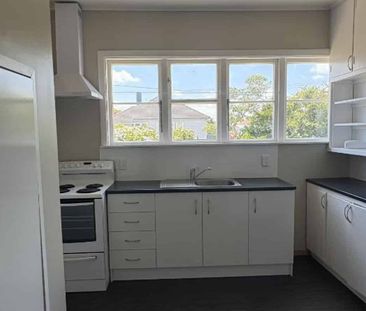 Good house on Harris - Photo 5