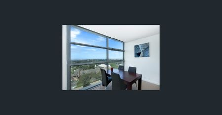 Oversized One Bedroom Apartment On High Level with Amazing Area Views & Great Natural Light - Photo 3