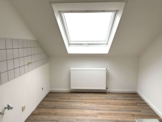 ~~1 Zimmer Single-Dachgeschosswohnung in Bünde-Ahle !~~ - Foto 1