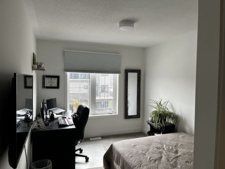 For Lease - 289 Anyolite Private, Barrhaven, Ontario - Photo 4