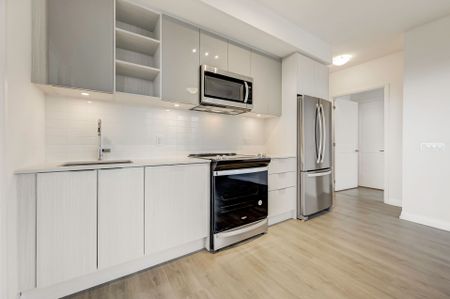 For Lease - 25 Holly Street Unit# 2407, Toronto, Ontario - Photo 5