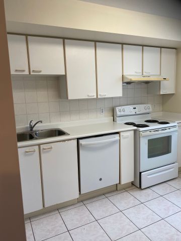 For Lease - 256 Doris Avenue Unit# 1002, Toronto, Ontario - Photo 3