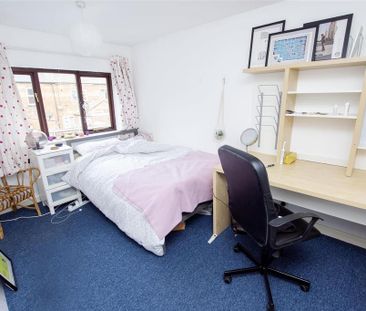 5 bedroom house to rent - Photo 3