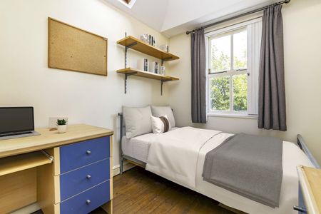 6 Bed Semi-Detached House, Cycle Road, NG7 - Photo 5