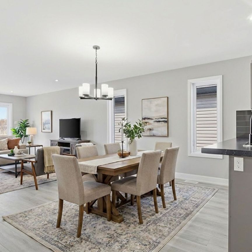 For Lease - 1233 Montblanc Crescent, Russell, Ontario - Photo 1