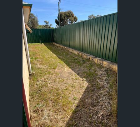 118 Lacey St, Beckenham, WA 6107 - Photo 1