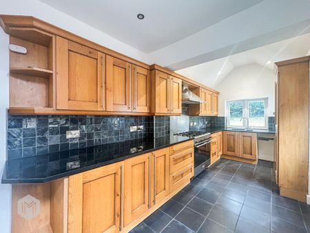 3 bedroom semi-detached house to rent - Photo 2
