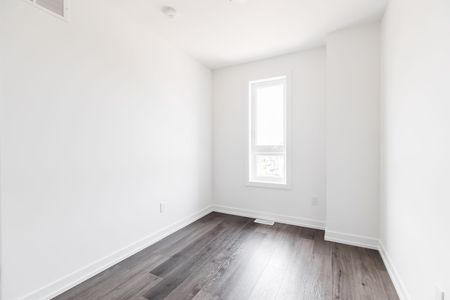 For Lease - 70 Kenesky Drive Unit# 15, Hamilton, Ontario - Photo 5