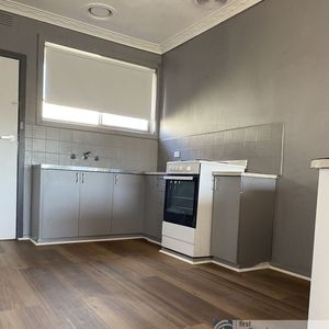 2/42-44 Bryants Road, 3175, Dandenong Vic - Photo 2