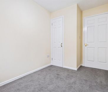 2 bedroom retirement property to rent - Photo 4
