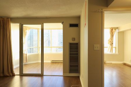 For Lease - 175 Bamburgh Circle Unit# 1006, Toronto, Ontario - Photo 4