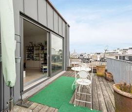 Duplex met XL-terras, zicht op de kathedraal & autostaanplaats - Photo 3