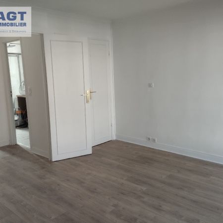 Location Appartement 1 pièce 31m² BEAUVAIS 60000 - Photo 3
