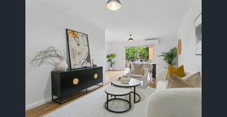 Spacious, pristine apartment with prime atmosphere - Photo 2