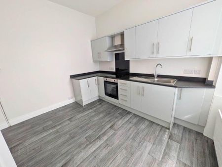 3 Victoria Road, Larne, BT40 1RY - Photo 3