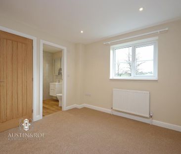 3 bedroom end of terrace house to rent - Photo 5