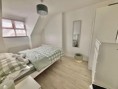 24 Grasmere Court, Coleraine, BT52 2DL - Photo 4