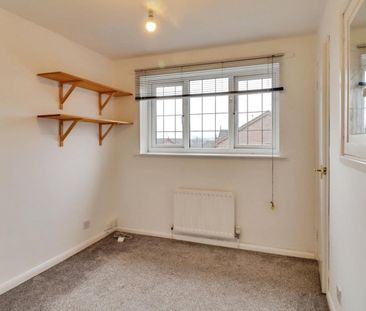 Springfield Drive, Kidsgrove, Stoke On Trent - Photo 3