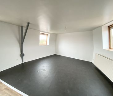 Location Appartement 3 pièces 76m² LOISON SOUS LENS 62218 - Photo 4