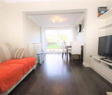 4 bedroom semi-detached house to rent - Photo 1