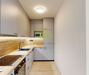 Pronájem bytu 1+kk a garsoniéry 43 m² - Fotografie 3