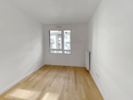 Rental Apartment Rueil-Malmaison Mont-Valérien - Photo 3