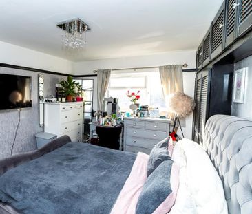 2 bedroom semi-detached house to rent - Photo 6