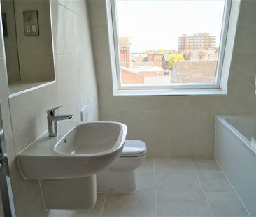 Icknield House, 40 West Street, Dunstable, Beds, LU6 - Photo 4