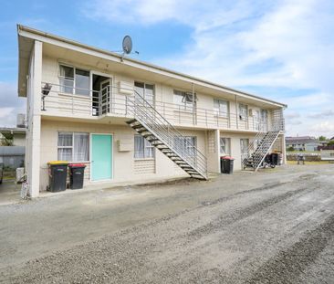 2 Bedroom - Rear Unit on the main stretch of Invercargill! - Photo 3