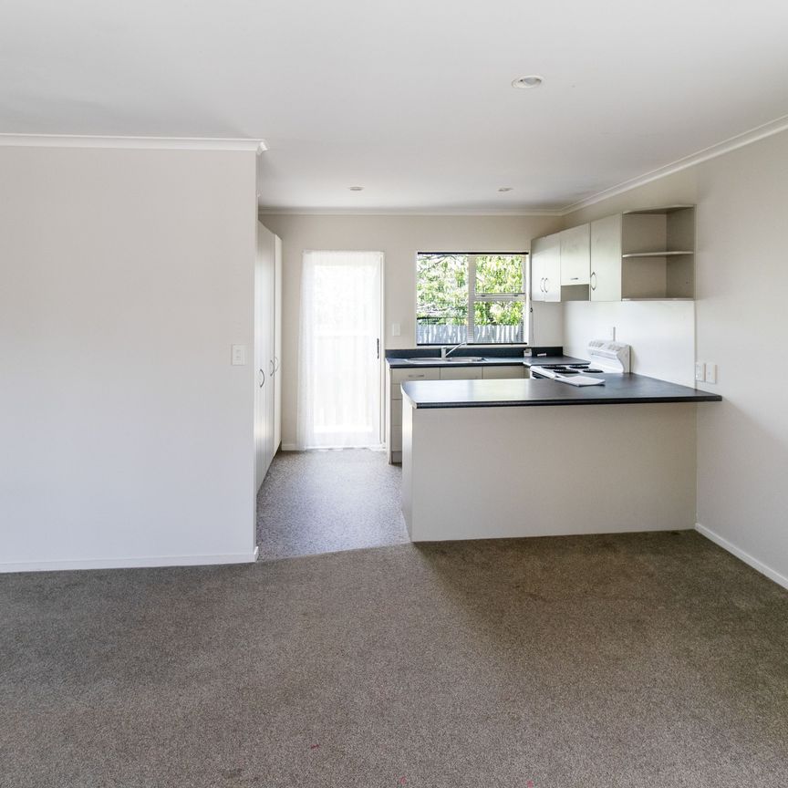 Standalone two bedroom home! - Photo 1