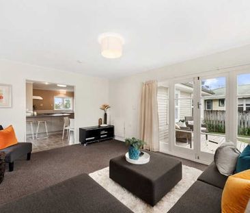 Family Home In Gorgeous Glenview - Photo 1