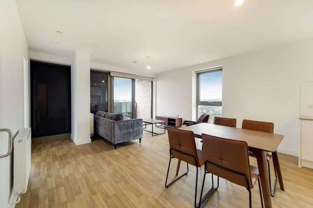 Seven Sisters Road, Tottenham, N15 - Photo 2