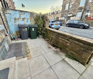 4 bedroom terraced house to rent - Photo 2