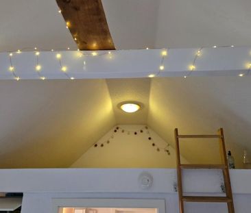 Dachgeschosswohnung in Halle (Westf.) zu vermieten. - Photo 1