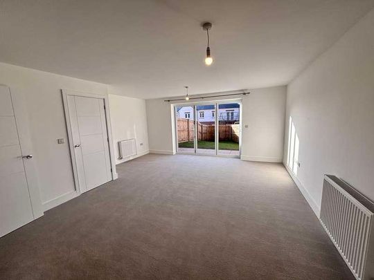 Skylark Way, Exmouth, EX8 - Photo 1
