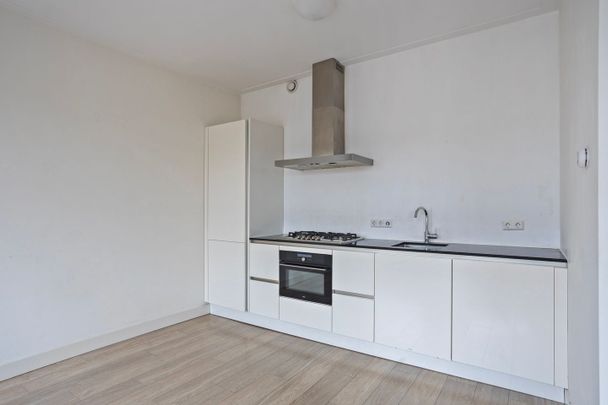 Appartement te huur: Van Spilbergenstraat 130-3 1057 RN Amsterdam - Foto 1