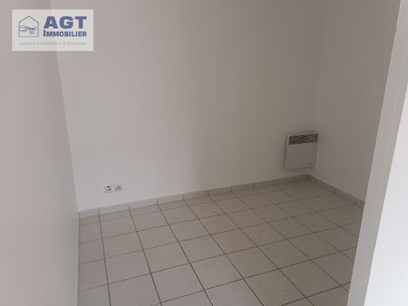 Location Appartement 1 pièce 31m² BEAUVAIS 60000 - Photo 5