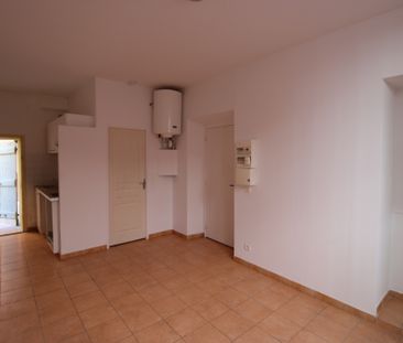 HYERES / T1 au RDC de 20.07 m². - Photo 3