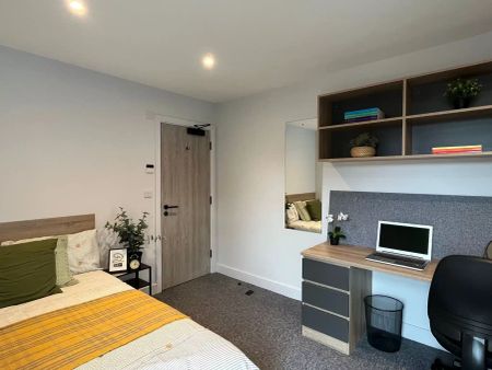 Flat 1 - Photo 4