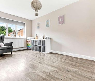 Caudebec Close, Uppingham, LE15 - Photo 6