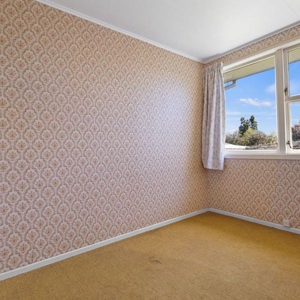 Charming 3BR Home in Tokoroa - Photo 1