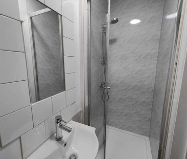 Room in a Shared House, Cedar Grove, W5 - Photo 5