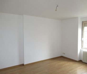 Location Appartement 2 pièces 42m² LA FERTE MACE 61600 - Photo 1