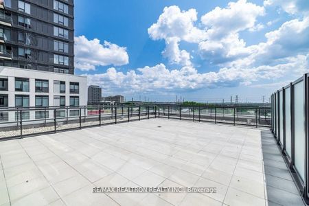 For Lease - 3 Rosewater Street Unit# 708W, Richmond Hill, Ontario - Photo 3