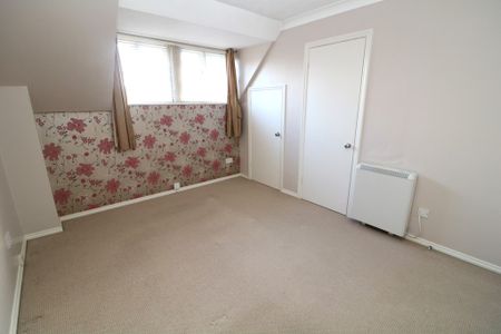 Beare Green Court Beare Green, Dorking - 1 bedroomProperty for lettings - Seymours - Photo 3