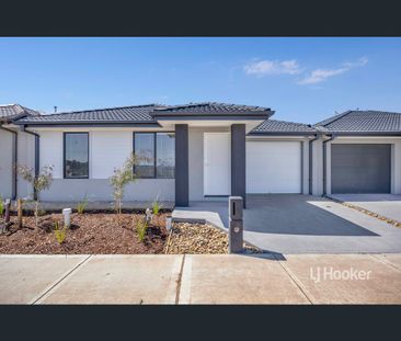17 Leona Drive, Wyndham Vale, Vic 3024 - Photo 6