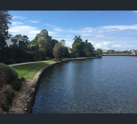 2/11 Waterbird Street, Maroochydore, Qld 4558 - Photo 2