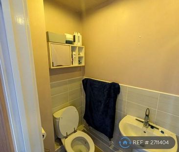 2 bedroom detached house to rent - Photo 5