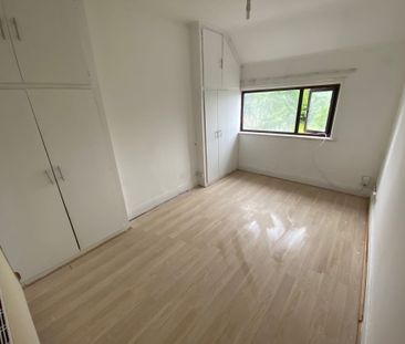 Church Road, Wolverhampton, WV10 - Photo 2